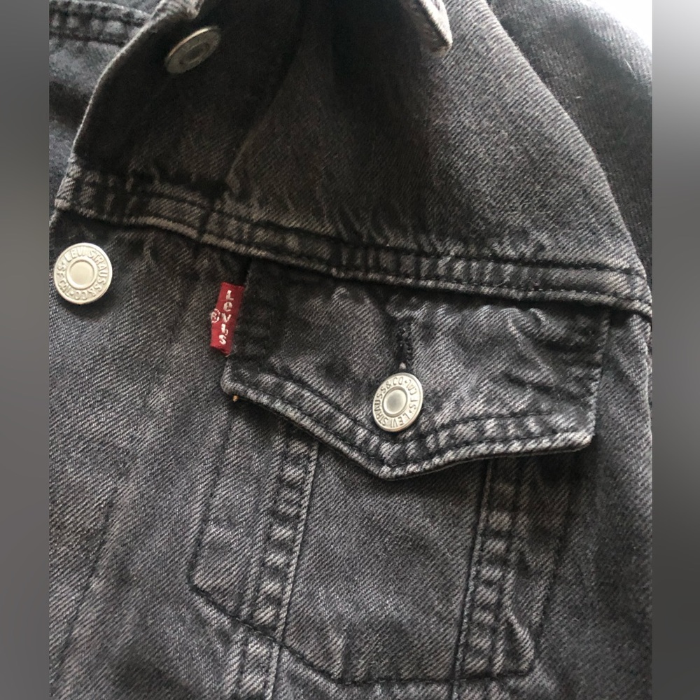 Levi’s Denim Small Black Jacket - Picture 4 of 6